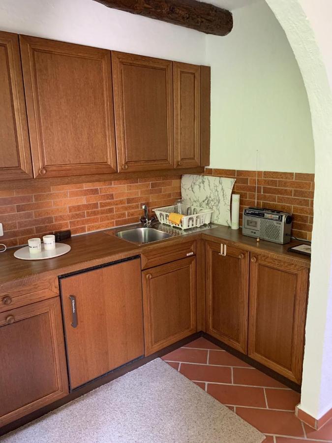 Caslano: 2.5 Zi-Dachwohnung Im Rustikalen-Modernen Stil Kültér fotó